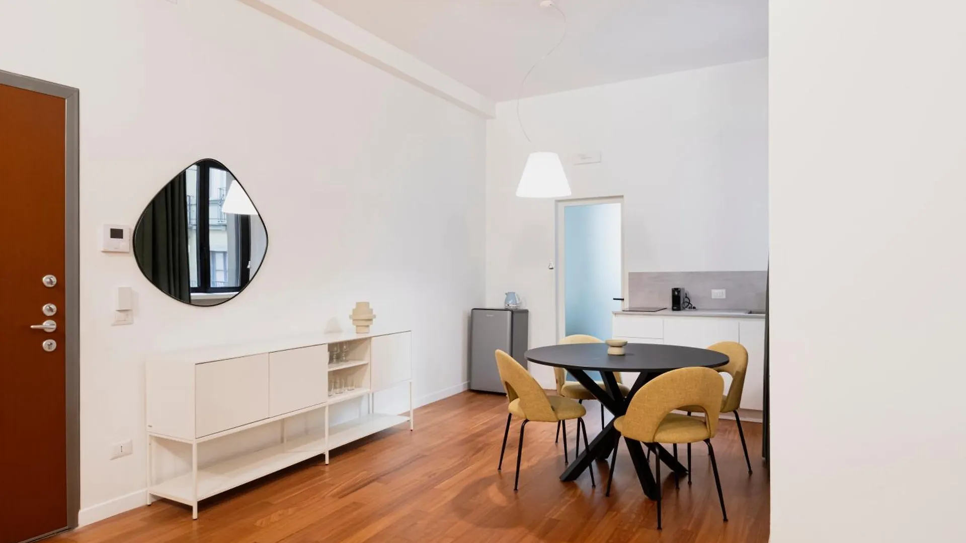 Relstay - Montenapoleone Milano