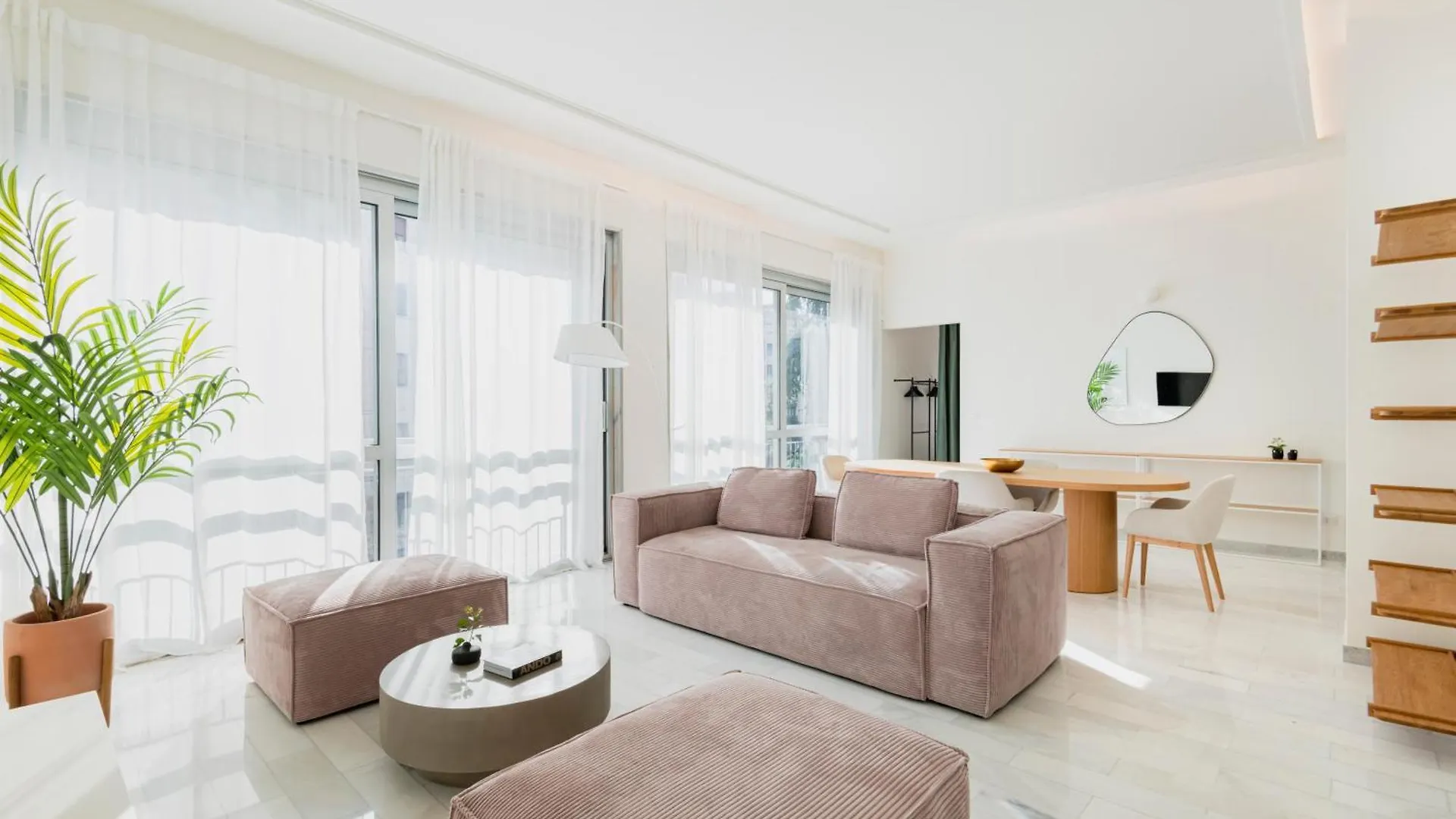 Appartement Relstay - Montenapoleone Milaan