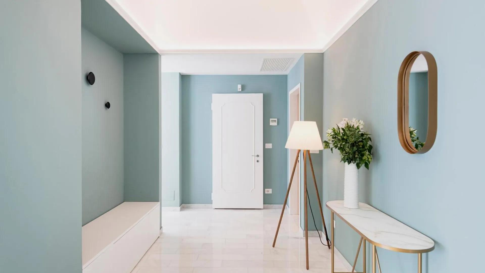 Appartement Relstay - Montenapoleone Milaan